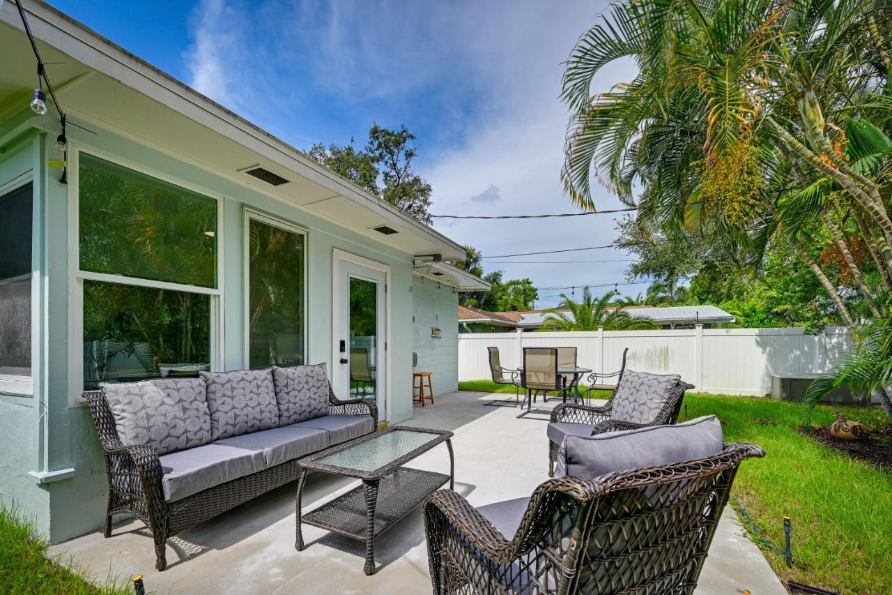 Sunny Sarasota Home With Private Yard And Fire Pit! Exterior photo