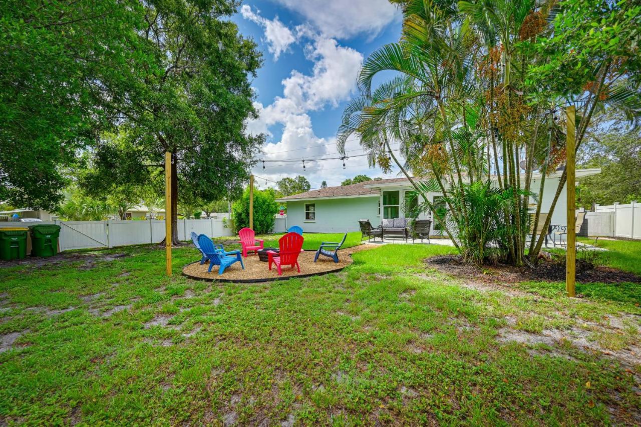 Sunny Sarasota Home With Private Yard And Fire Pit! Exterior photo